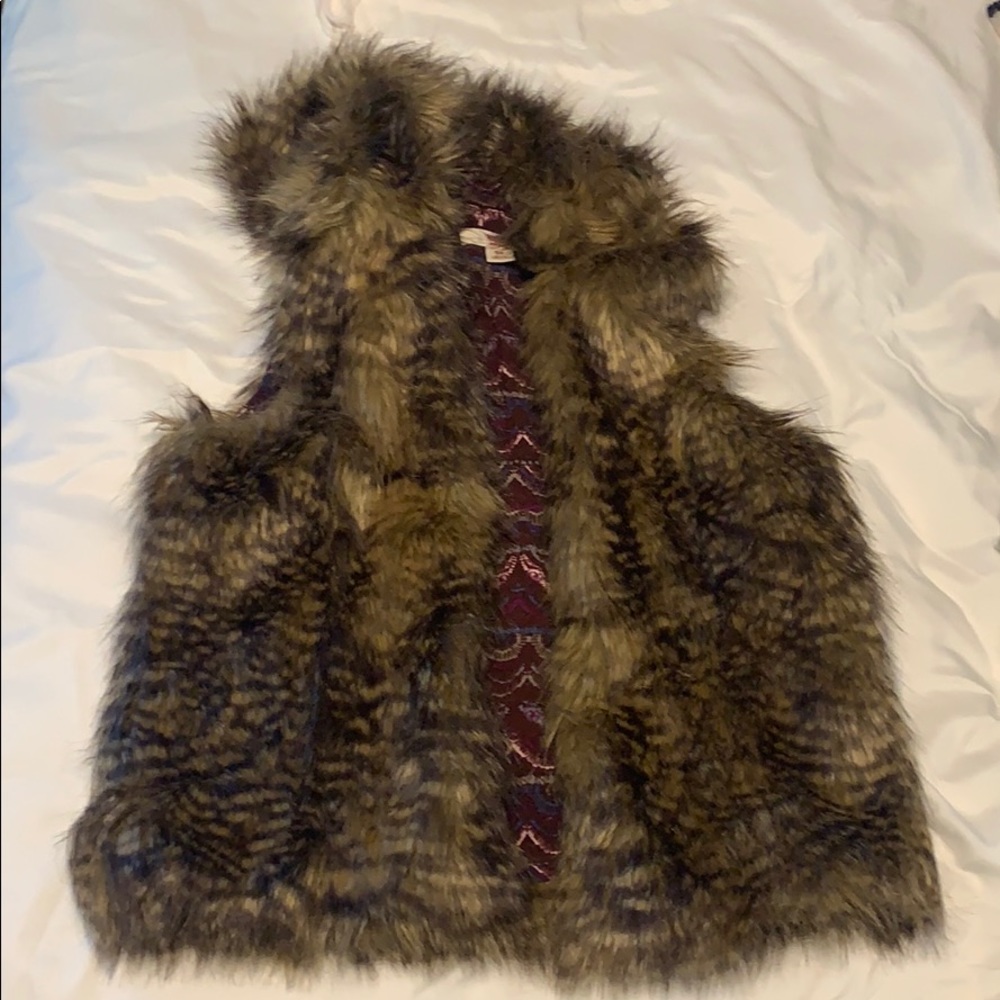 Faux Fur Vest - size S